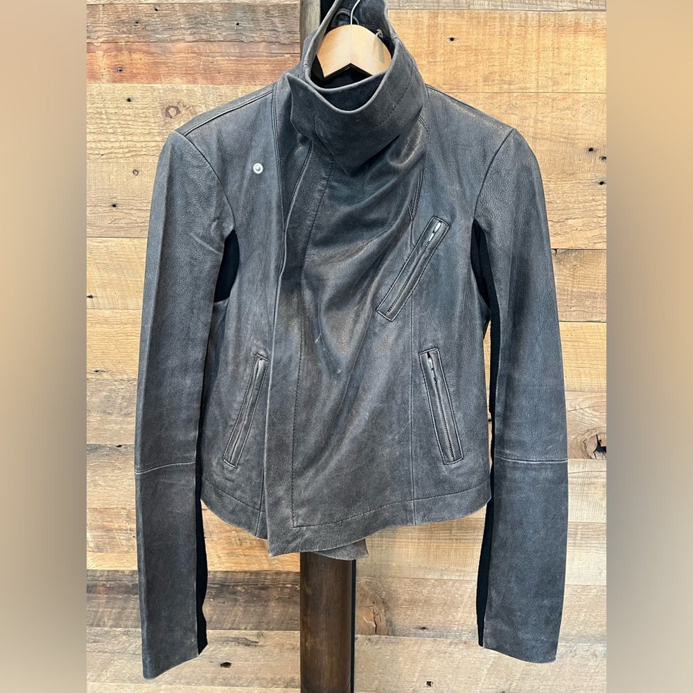 VEDA Gray Distressed Max Leather Jacket, Black Lining, Cowl Neck. Size MEDIUM